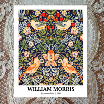 William Morris: Strawberry Thief